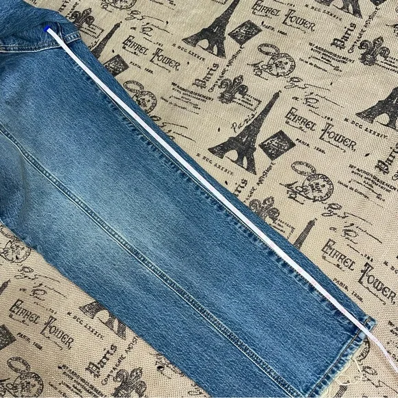 Universal Thread  Straight High-Rise Medium Tint Denim Ankle Jean - Picture 14 of 15